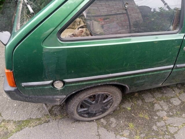 Зеленый ЗАЗ 1102 Таврия, объемом двигателя 1.2 л и пробегом 216 тыс. км за 800 $, фото 1 на Automoto.ua