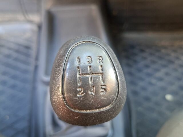 Зеленый ЗАЗ 1102 Таврия, объемом двигателя 1.1 л и пробегом 145 тыс. км за 1001 $, фото 4 на Automoto.ua