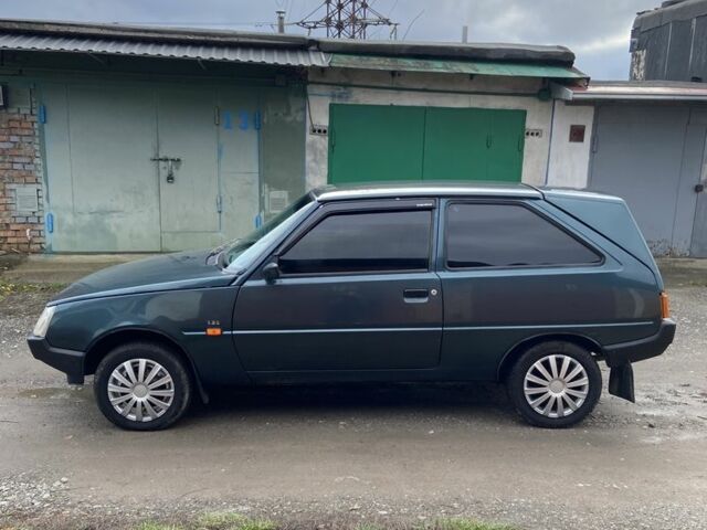 Зелений ЗАЗ 1102 Таврія, об'ємом двигуна 1.2 л та пробігом 152 тис. км за 1100 $, фото 11 на Automoto.ua