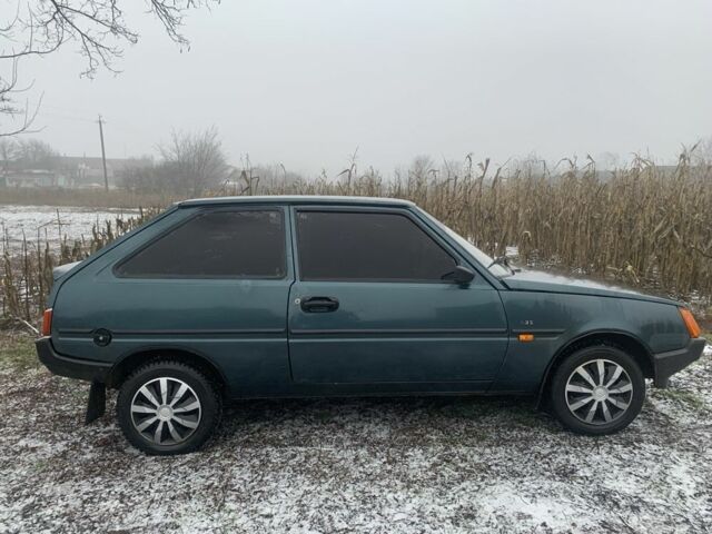 Зеленый ЗАЗ 1102 Таврия, объемом двигателя 1.2 л и пробегом 178 тыс. км за 898 $, фото 1 на Automoto.ua