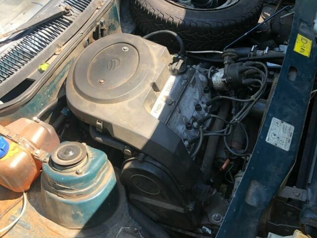 Зелений ЗАЗ 1102 Таврія, об'ємом двигуна 1.2 л та пробігом 100 тис. км за 717 $, фото 2 на Automoto.ua