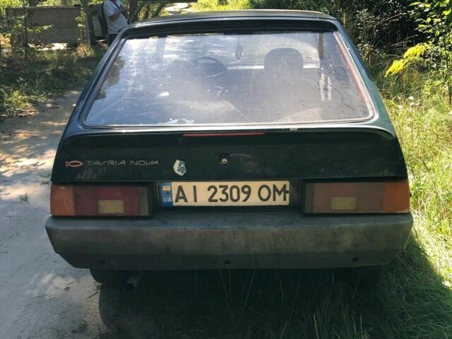 Зелений ЗАЗ 1102 Таврія, об'ємом двигуна 1.2 л та пробігом 100 тис. км за 717 $, фото 5 на Automoto.ua