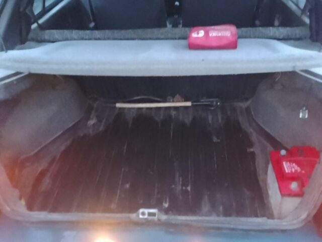 Зеленый ЗАЗ 1102 Таврия, объемом двигателя 1.2 л и пробегом 120 тыс. км за 850 $, фото 4 на Automoto.ua