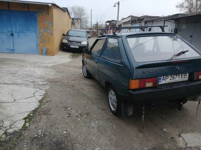 Зеленый ЗАЗ 1102 Таврия, объемом двигателя 1.2 л и пробегом 250 тыс. км за 650 $, фото 6 на Automoto.ua