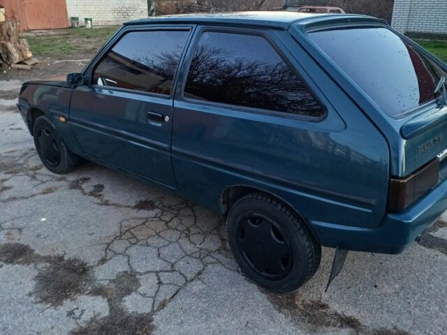 Зеленый ЗАЗ 1102 Таврия, объемом двигателя 1.2 л и пробегом 150 тыс. км за 950 $, фото 5 на Automoto.ua