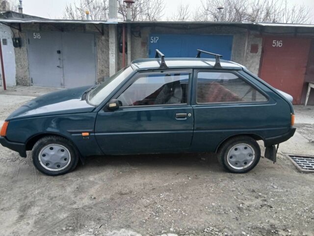 Зеленый ЗАЗ 1102 Таврия, объемом двигателя 1.2 л и пробегом 250 тыс. км за 650 $, фото 7 на Automoto.ua