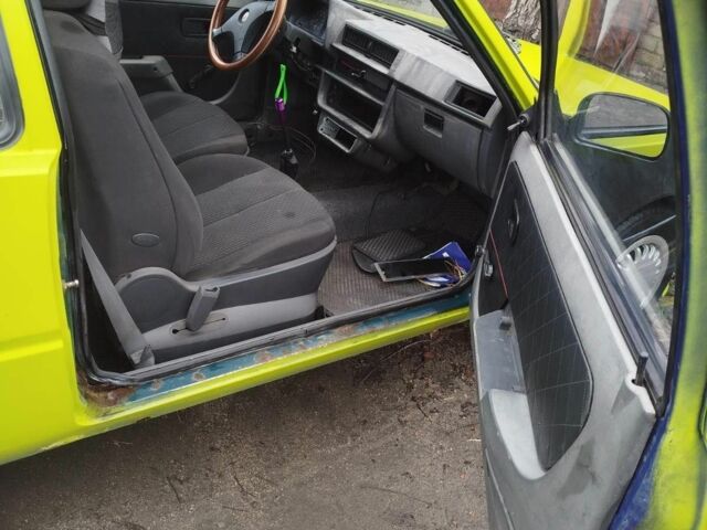 Зеленый ЗАЗ 1102 Таврия, объемом двигателя 1.2 л и пробегом 150 тыс. км за 711 $, фото 8 на Automoto.ua