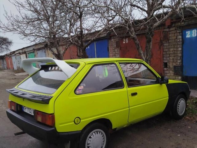 Зеленый ЗАЗ 1102 Таврия, объемом двигателя 1.2 л и пробегом 150 тыс. км за 711 $, фото 5 на Automoto.ua