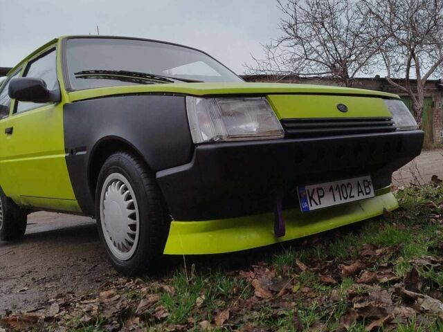 Зеленый ЗАЗ 1102 Таврия, объемом двигателя 1.2 л и пробегом 150 тыс. км за 711 $, фото 3 на Automoto.ua