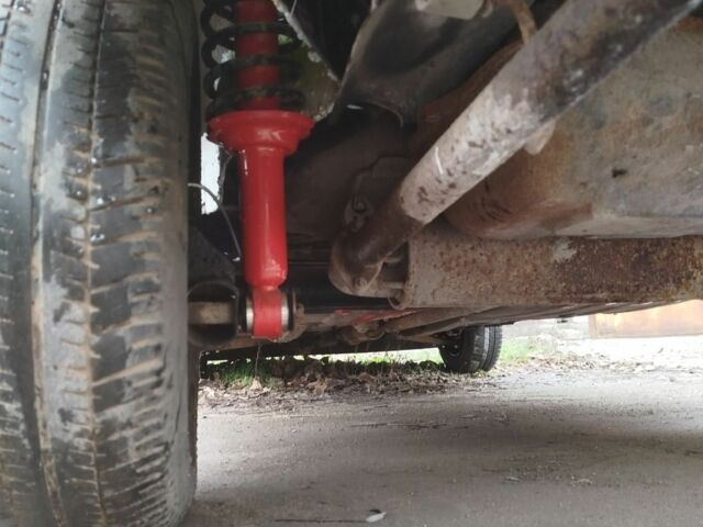 Зеленый ЗАЗ 1102 Таврия, объемом двигателя 1.2 л и пробегом 150 тыс. км за 711 $, фото 6 на Automoto.ua