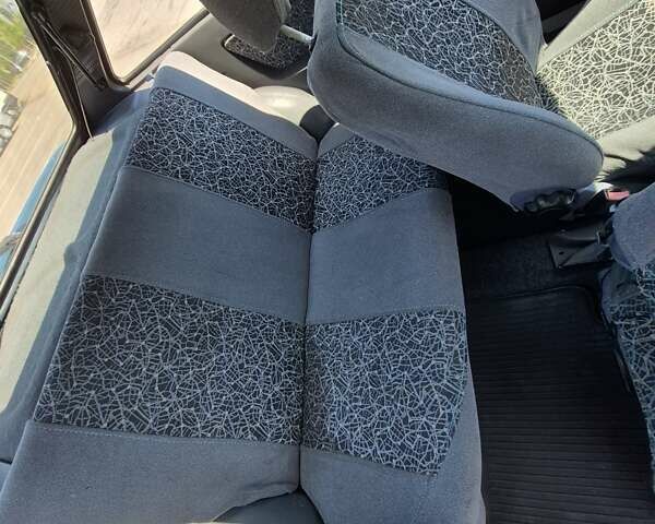 Зеленый ЗАЗ 1102 Таврия, объемом двигателя 1.2 л и пробегом 135 тыс. км за 1260 $, фото 8 на Automoto.ua