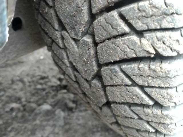 Зеленый ЗАЗ 1102 Таврия, объемом двигателя 1 л и пробегом 217 тыс. км за 950 $, фото 7 на Automoto.ua