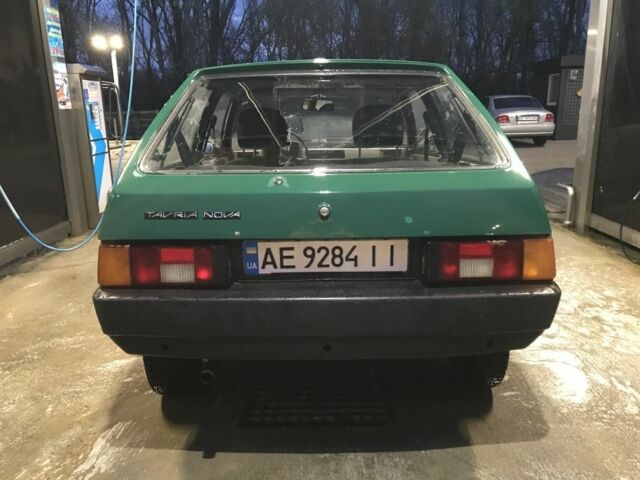 Зеленый ЗАЗ 1102 Таврия, объемом двигателя 1.1 л и пробегом 110 тыс. км за 850 $, фото 4 на Automoto.ua