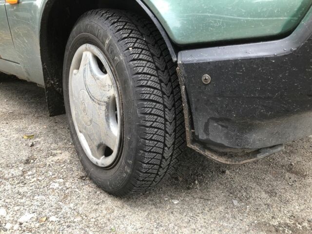 Зеленый ЗАЗ 1102 Таврия, объемом двигателя 1.2 л и пробегом 190 тыс. км за 624 $, фото 3 на Automoto.ua