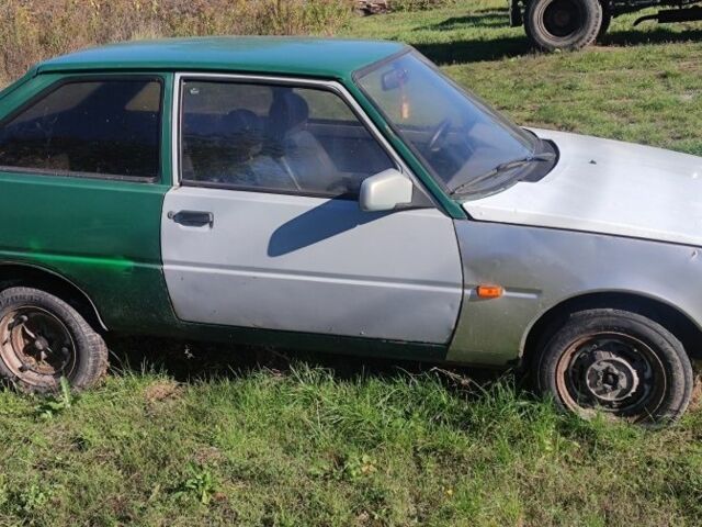 Зелений ЗАЗ 1102 Таврія, об'ємом двигуна 1.1 л та пробігом 160 тис. км за 600 $, фото 2 на Automoto.ua