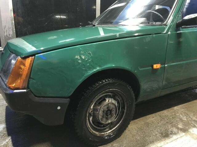 Зеленый ЗАЗ 1102 Таврия, объемом двигателя 1.1 л и пробегом 110 тыс. км за 850 $, фото 2 на Automoto.ua