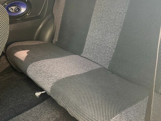 Зелений ЗАЗ 1102 Таврія, об'ємом двигуна 1.2 л та пробігом 71 тис. км за 2400 $, фото 12 на Automoto.ua