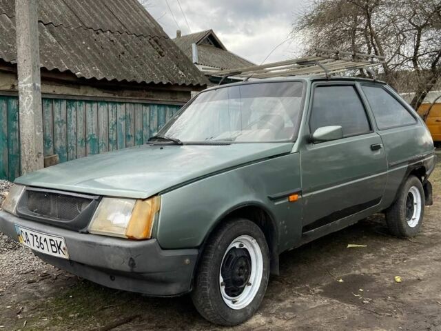 Зеленый ЗАЗ 1102 Таврия, объемом двигателя 0 л и пробегом 20 тыс. км за 360 $, фото 1 на Automoto.ua