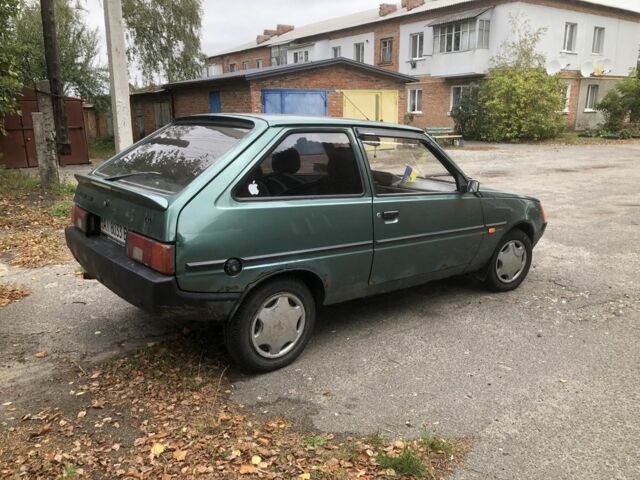 Зеленый ЗАЗ 1102 Таврия, объемом двигателя 1.2 л и пробегом 190 тыс. км за 624 $, фото 7 на Automoto.ua