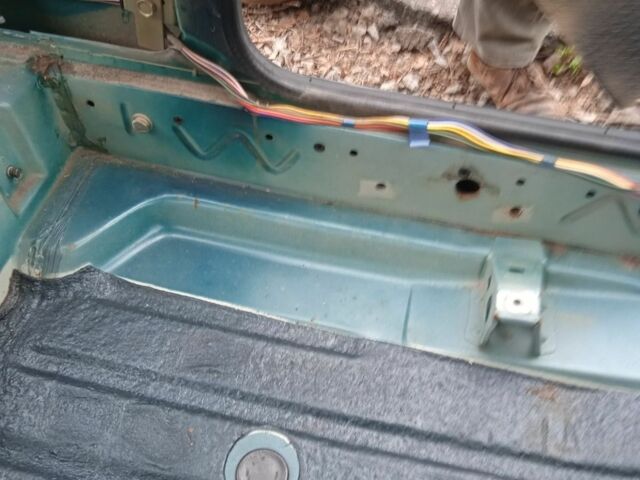 Зеленый ЗАЗ 1102 Таврия, объемом двигателя 1.1 л и пробегом 83 тыс. км за 1499 $, фото 6 на Automoto.ua