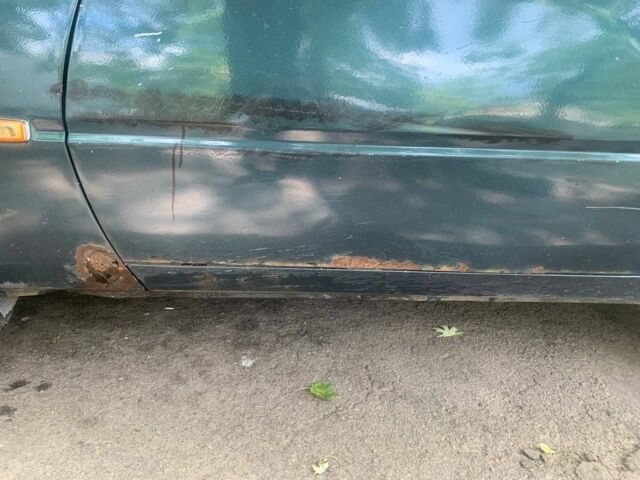 Зеленый ЗАЗ 1102 Таврия, объемом двигателя 1.2 л и пробегом 90 тыс. км за 614 $, фото 3 на Automoto.ua