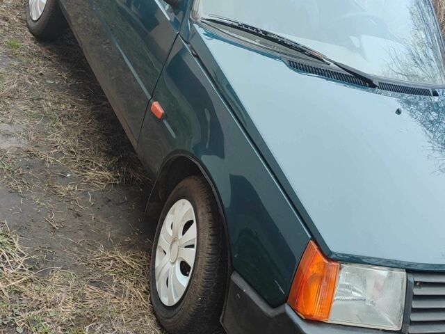 Зеленый ЗАЗ 1102 Таврия, объемом двигателя 1.2 л и пробегом 58 тыс. км за 473 $, фото 3 на Automoto.ua