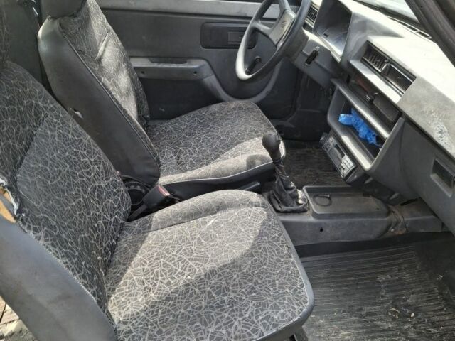 Зеленый ЗАЗ 1102 Таврия, объемом двигателя 1.1 л и пробегом 200 тыс. км за 500 $, фото 3 на Automoto.ua