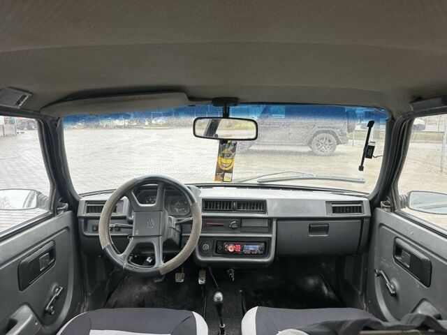 Зелений ЗАЗ 1102 Таврія, об'ємом двигуна 1.1 л та пробігом 178 тис. км за 650 $, фото 3 на Automoto.ua