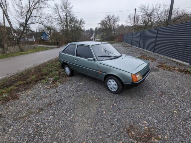 Зелений ЗАЗ 1102 Таврія, об'ємом двигуна 1.2 л та пробігом 114 тис. км за 1350 $, фото 2 на Automoto.ua