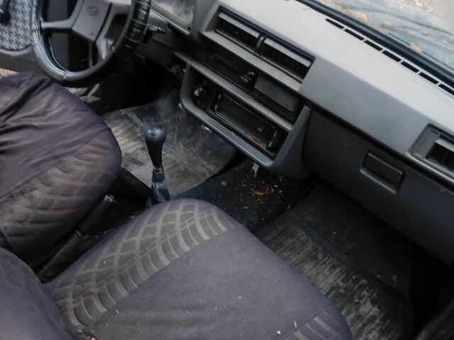 Зелений ЗАЗ 1102 Таврія, об'ємом двигуна 0 л та пробігом 200 тис. км за 500 $, фото 19 на Automoto.ua