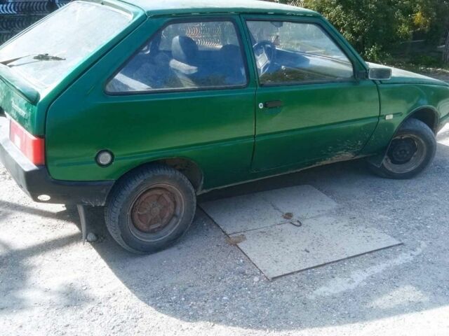 Зеленый ЗАЗ 1102 Таврия, объемом двигателя 1.1 л и пробегом 111 тыс. км за 313 $, фото 2 на Automoto.ua