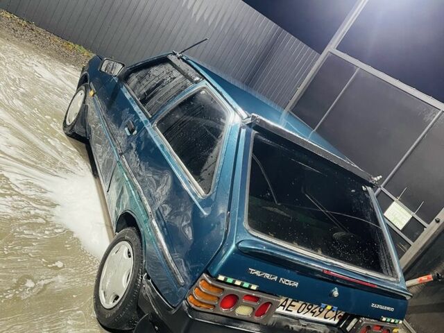 Зеленый ЗАЗ 1102 Таврия, объемом двигателя 1.2 л и пробегом 180 тыс. км за 526 $, фото 5 на Automoto.ua