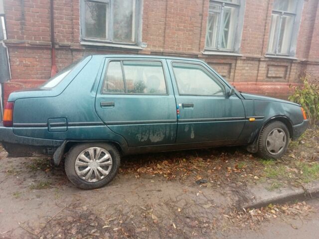 Зеленый ЗАЗ 1102 Таврия, объемом двигателя 1.2 л и пробегом 86 тыс. км за 959 $, фото 4 на Automoto.ua