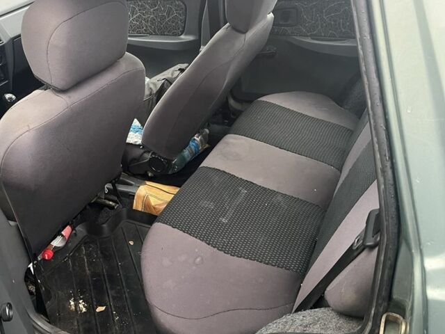 Зеленый ЗАЗ 1102 Таврия, объемом двигателя 1.2 л и пробегом 102 тыс. км за 1500 $, фото 5 на Automoto.ua