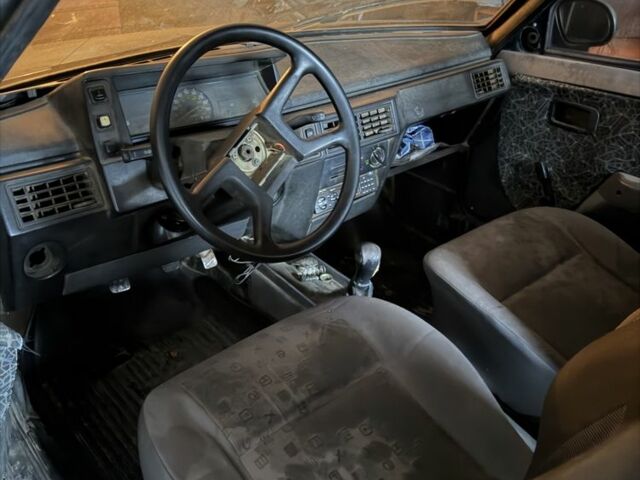 Зеленый ЗАЗ 1102 Таврия, объемом двигателя 1.1 л и пробегом 158 тыс. км за 309 $, фото 4 на Automoto.ua