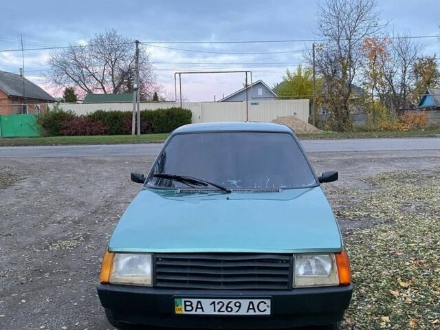 Зелений ЗАЗ 1102 Таврія, об'ємом двигуна 1.2 л та пробігом 152 тис. км за 800 $, фото 1 на Automoto.ua