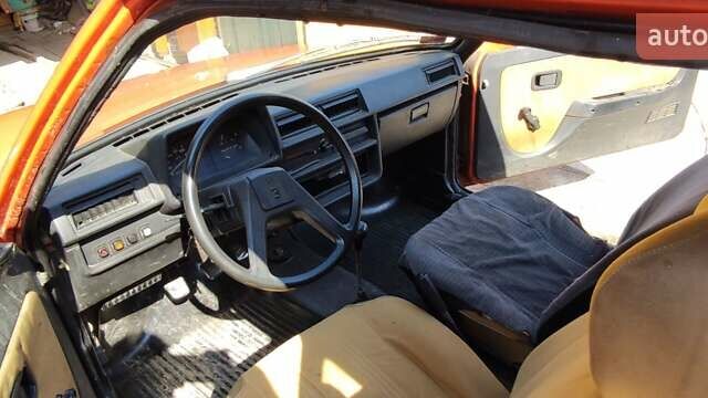 Оранжевый ЗАЗ 1102 Таврия, объемом двигателя 1.1 л и пробегом 147 тыс. км за 750 $, фото 15 на Automoto.ua