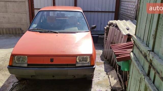 Оранжевый ЗАЗ 1102 Таврия, объемом двигателя 1.1 л и пробегом 147 тыс. км за 750 $, фото 7 на Automoto.ua