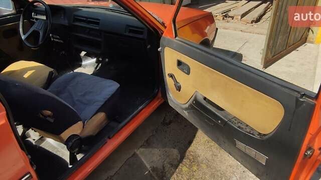 Оранжевый ЗАЗ 1102 Таврия, объемом двигателя 1.1 л и пробегом 147 тыс. км за 750 $, фото 14 на Automoto.ua