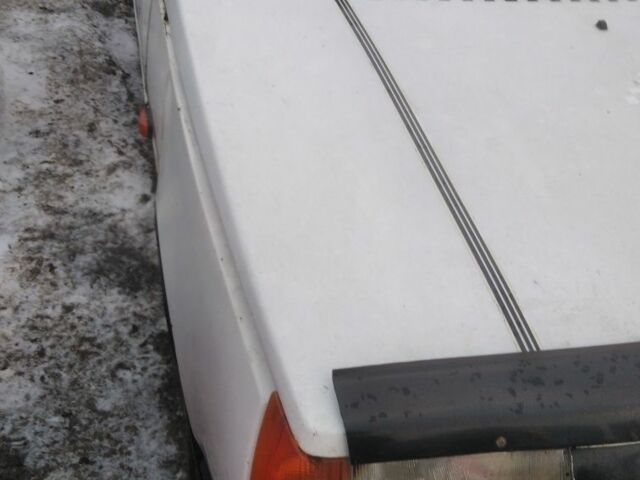 Белый ЗАЗ 1102, объемом двигателя 0 л и пробегом 150 тыс. км за 300 $, фото 4 на Automoto.ua