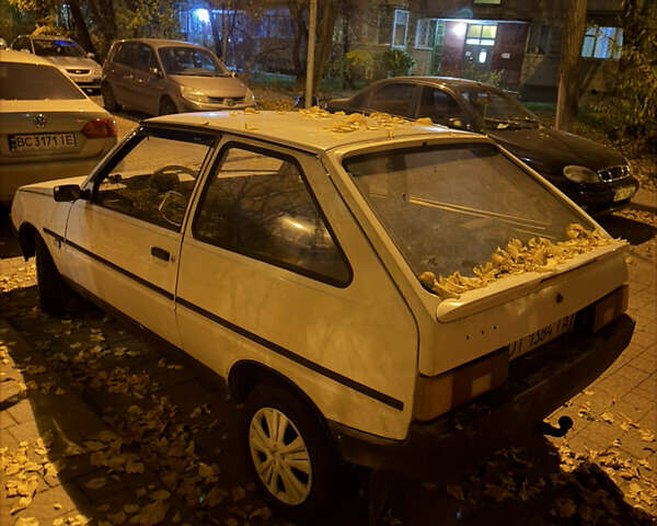 Белый ЗАЗ 1102 Таврія-Нова, объемом двигателя 1.09 л и пробегом 140 тыс. км за 700 $, фото 3 на Automoto.ua