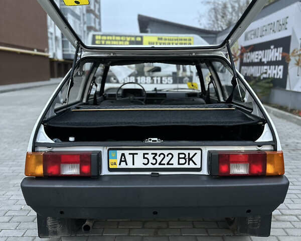 Белый ЗАЗ 1102 Таврія-Нова, объемом двигателя 1.1 л и пробегом 10 тыс. км за 2100 $, фото 10 на Automoto.ua