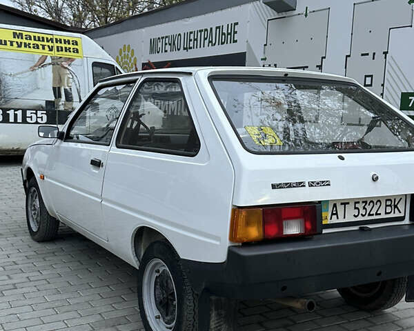 Белый ЗАЗ 1102 Таврія-Нова, объемом двигателя 1.1 л и пробегом 10 тыс. км за 2100 $, фото 3 на Automoto.ua