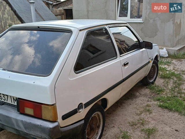 Белый ЗАЗ 1102 Таврія-Нова, объемом двигателя 1.09 л и пробегом 140 тыс. км за 920 $, фото 5 на Automoto.ua