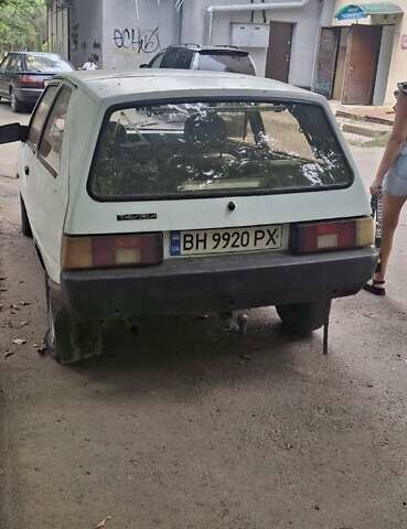 Белый ЗАЗ 1102 Таврія-Нова, объемом двигателя 1.2 л и пробегом 222 тыс. км за 720 $, фото 2 на Automoto.ua