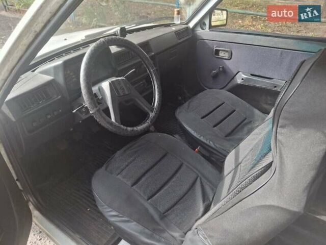 Белый ЗАЗ 1102 Таврія-Нова, объемом двигателя 1.2 л и пробегом 60 тыс. км за 1000 $, фото 4 на Automoto.ua