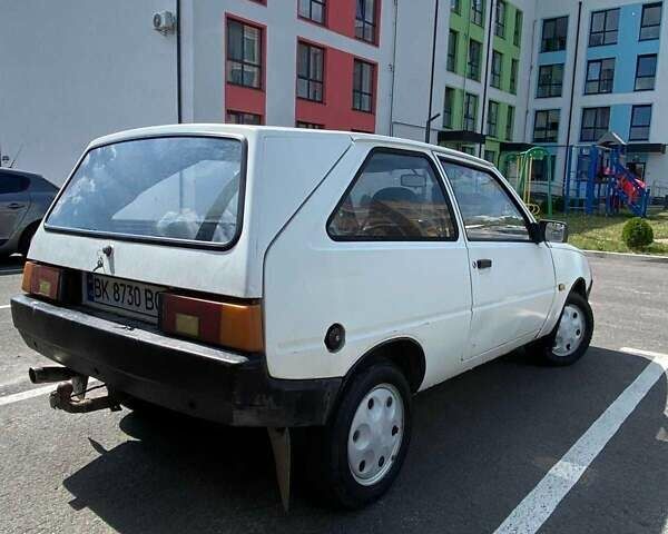 Білий ЗАЗ 1102 Таврія-Нова, об'ємом двигуна 1.1 л та пробігом 160 тис. км за 597 $, фото 7 на Automoto.ua