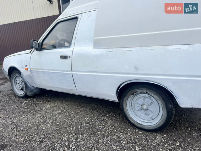 Белый ЗАЗ 1102 Таврія-Нова, объемом двигателя 1.2 л и пробегом 169 тыс. км за 950 $, фото 11 на Automoto.ua