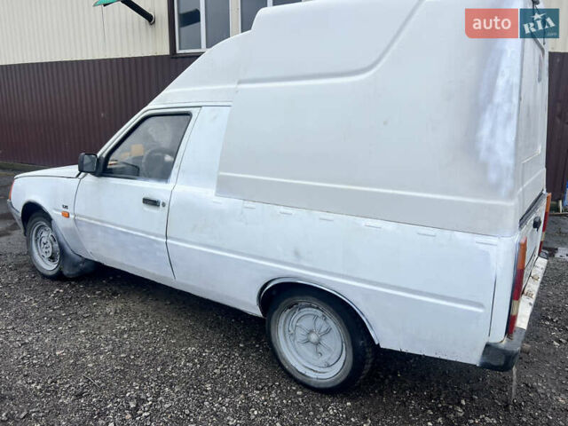 Белый ЗАЗ 1102 Таврія-Нова, объемом двигателя 1.2 л и пробегом 169 тыс. км за 950 $, фото 10 на Automoto.ua