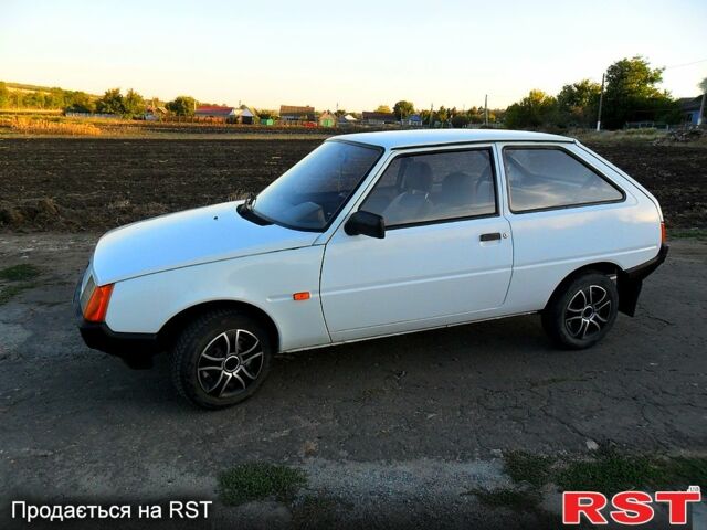 Белый ЗАЗ 1102 Таврия-Нова, объемом двигателя 1.1 л и пробегом 44 тыс. км за 1450 $, фото 1 на Automoto.ua